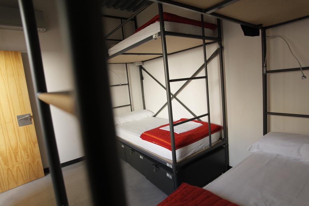Traveller Box Hostel Sevilla Eksteriør bilde